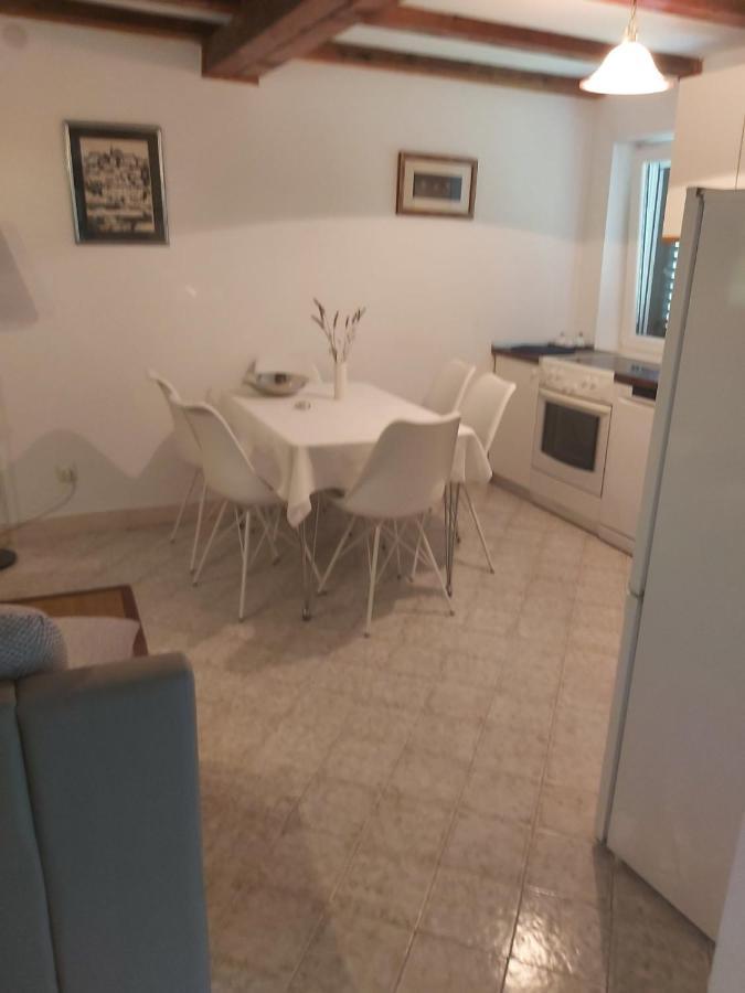 Holiday Home Olive Mill Mlini Εξωτερικό φωτογραφία